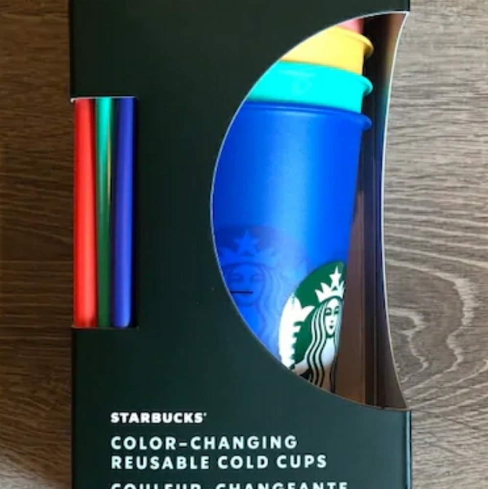 Starbucks color changing cups